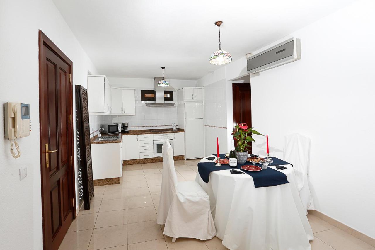 Apartamento Frente Al Puerto De Candelaria A 20 Metros De La Playa. Zewnętrze zdjęcie